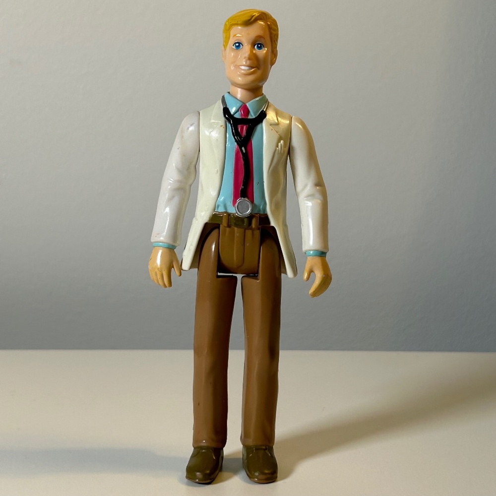 Vintage 90s Playskool People In My Neighborhood Doctor Doll 6" (93F)